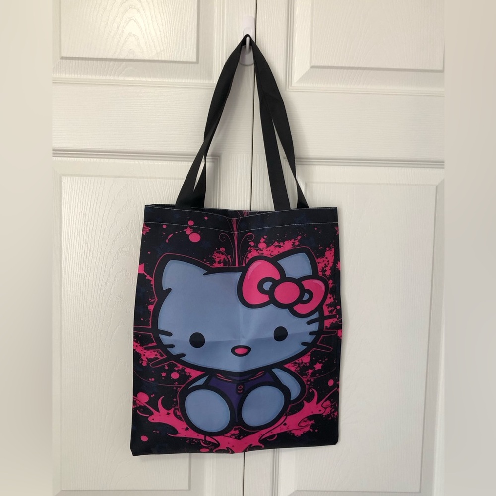 Hello Kitty Bundle - Picture 4 of 9